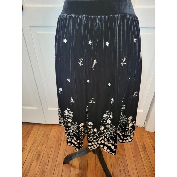 Dress Barn Dresses & Skirts - Black Velvet Embroidered  Midi Skirt Dress Barn M Party Glam Whimsygoth Cottage